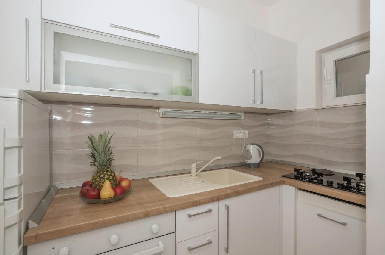 Apartman Pinto มาคาร์สกา ภายนอก รูปภาพ